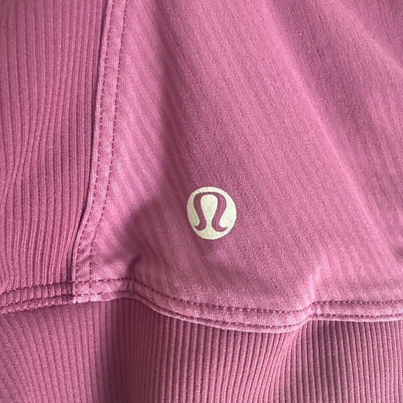 Lululemon In Flux Reversible Jacket Size 6 in Purple Plum - Picture 3 of 10